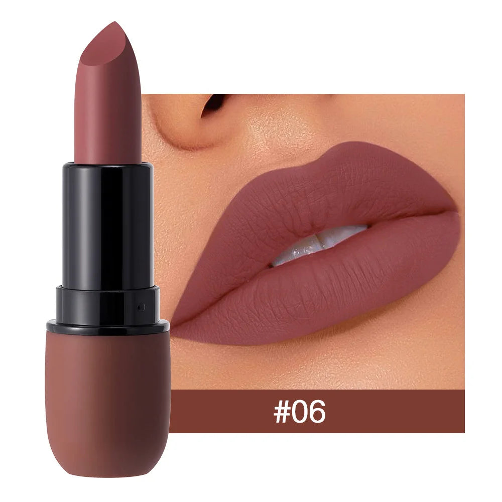 Matte mauve lipstick #06 with close-up of lips wearing the matching mauve lipstick shade